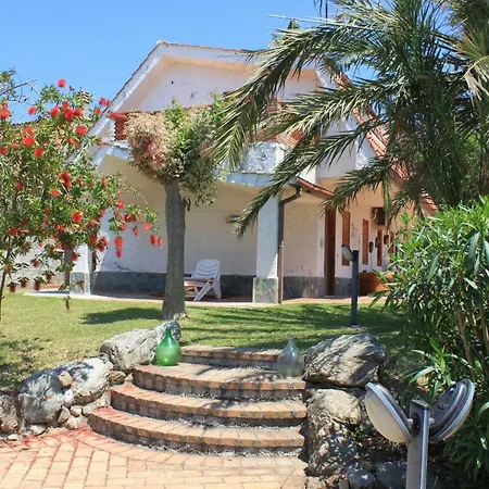 Alhambra Bed & Breakfast
