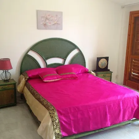 Alhambra Bed & Breakfast