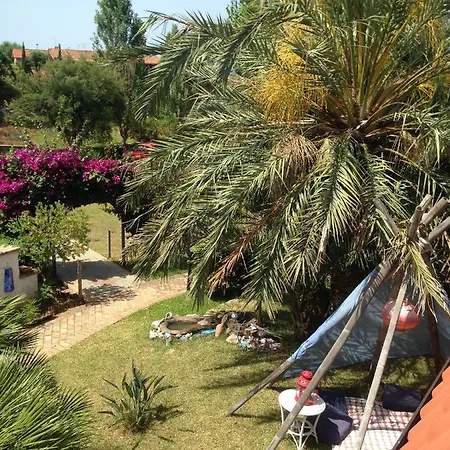 Bed & Breakfast Alhambra Gizzeria